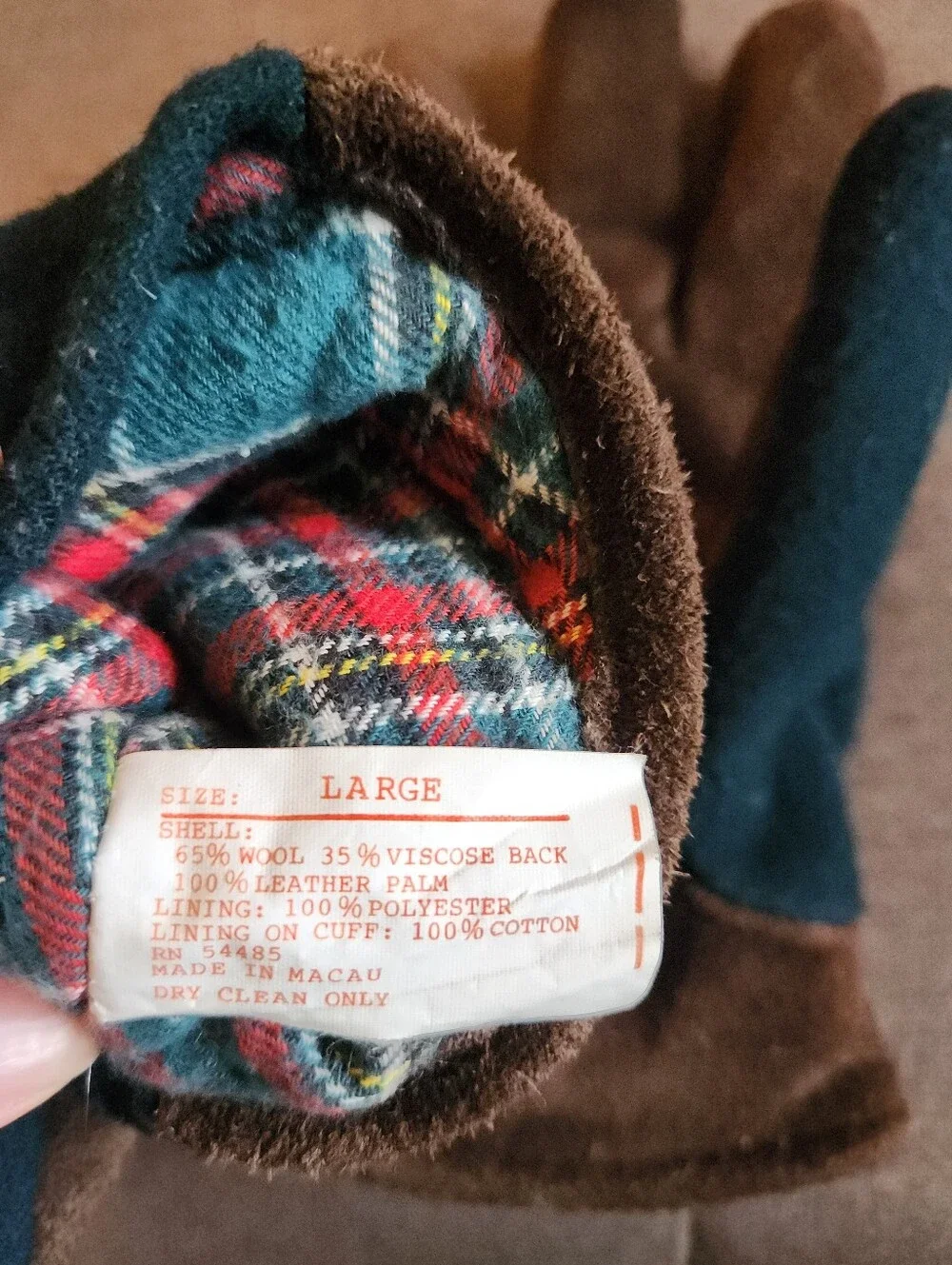 Women's Green Winter Gloves - Soft Flannel Lining